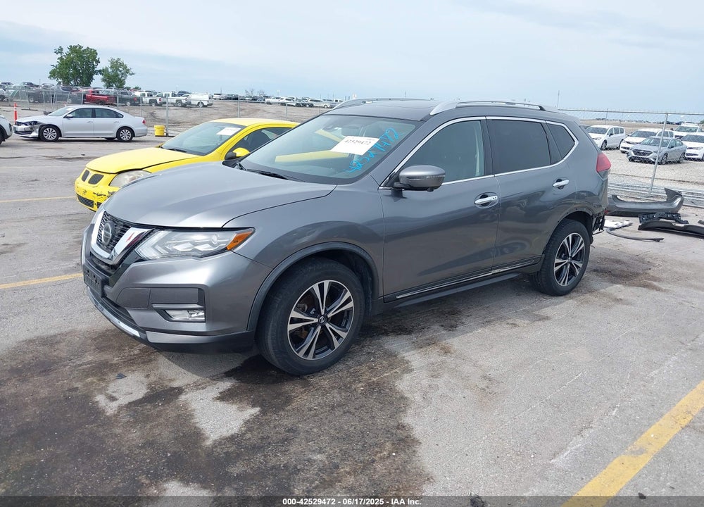 2018 NISSAN ROGUE VIN: JN8AT2MV9JW300278