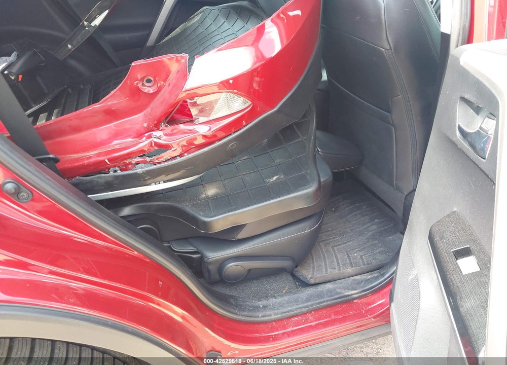 2016 TOYOTA RAV4 VIN: 2T3DFREV0GW493600