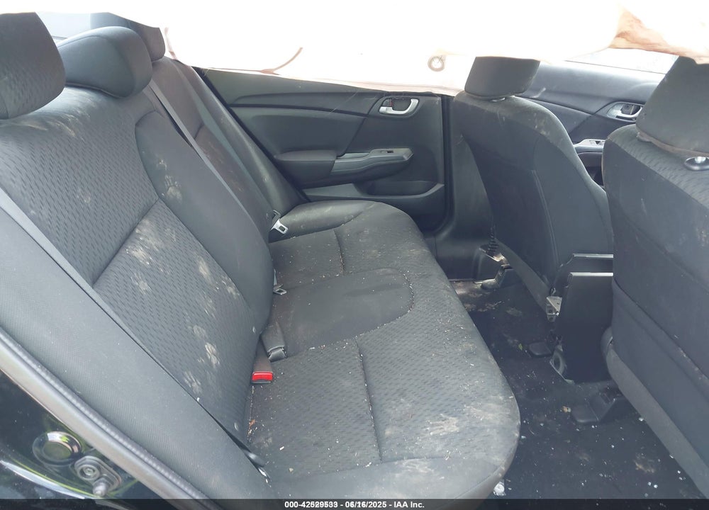 2014 HONDA CIVIC LX VIN: 19XFB2F58EE065888