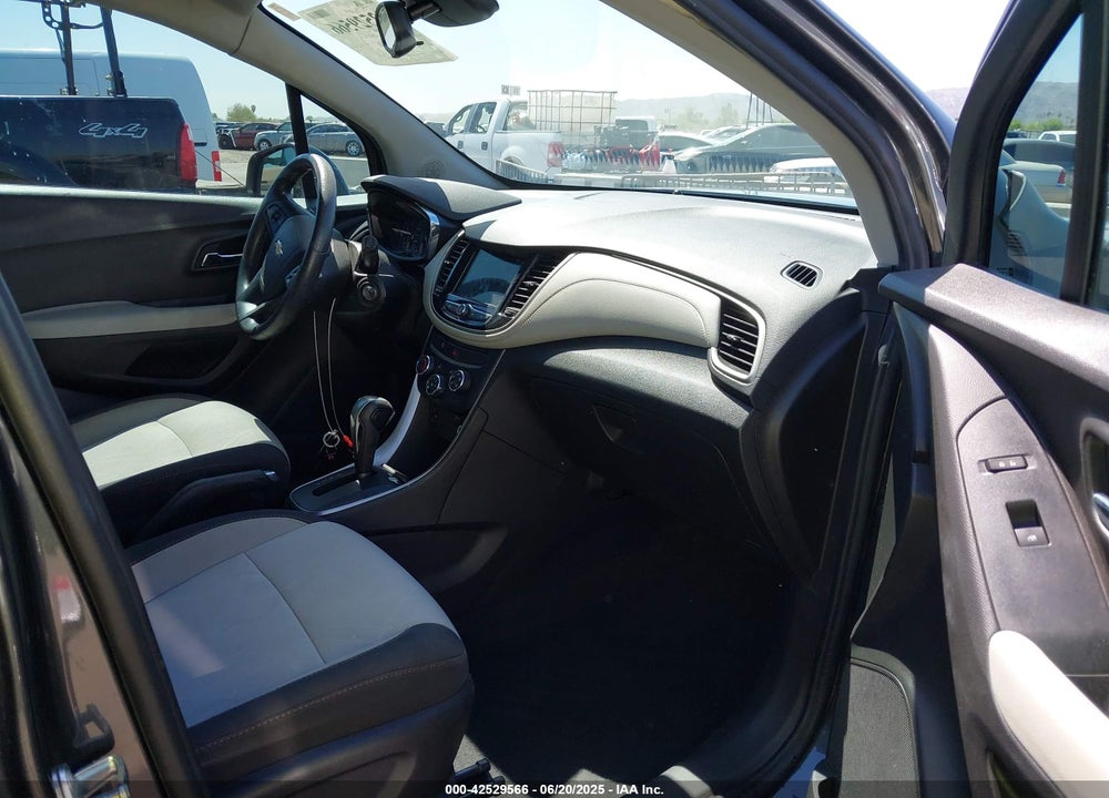 2019 CHEVROLET TRAX LT VIN: 3GNCJLSB1KL350244