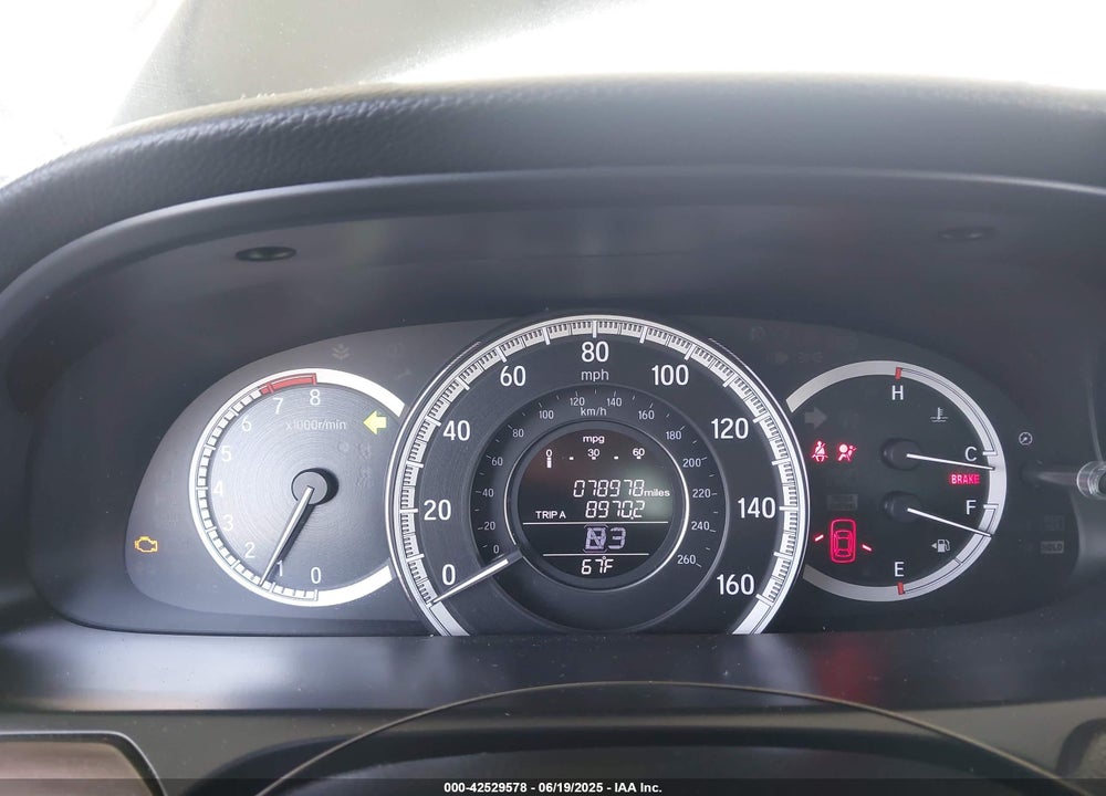 2016 HONDA ACCORD VIN: 1HGCR3F8XGA002765