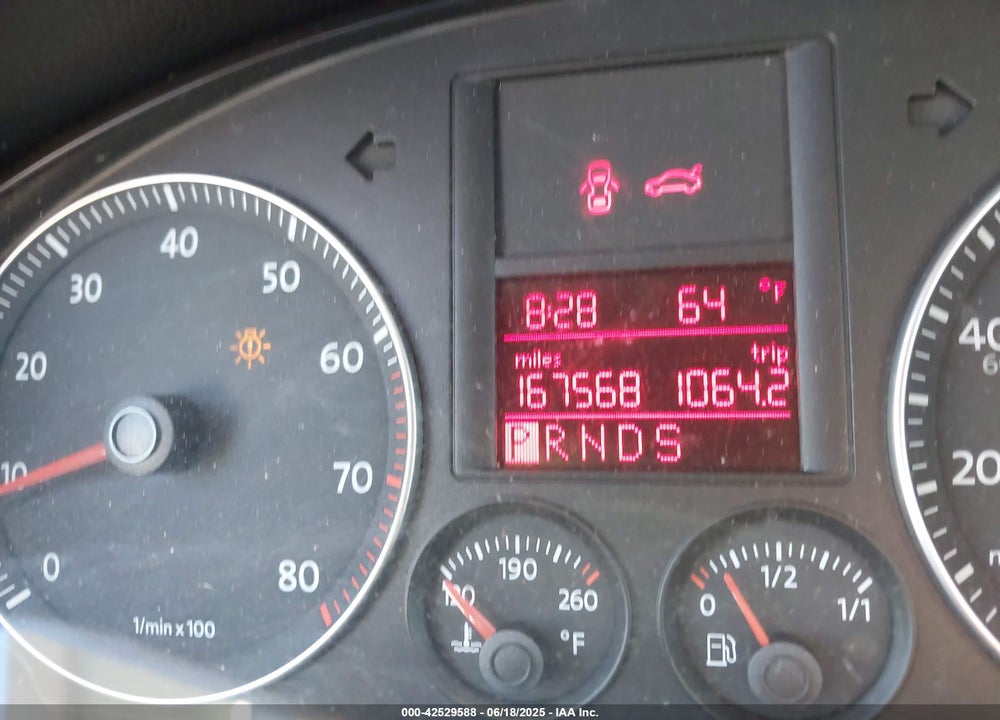 2008 VOLKSWAGEN JETTA VIN: 3VWRZ71KX8M082752