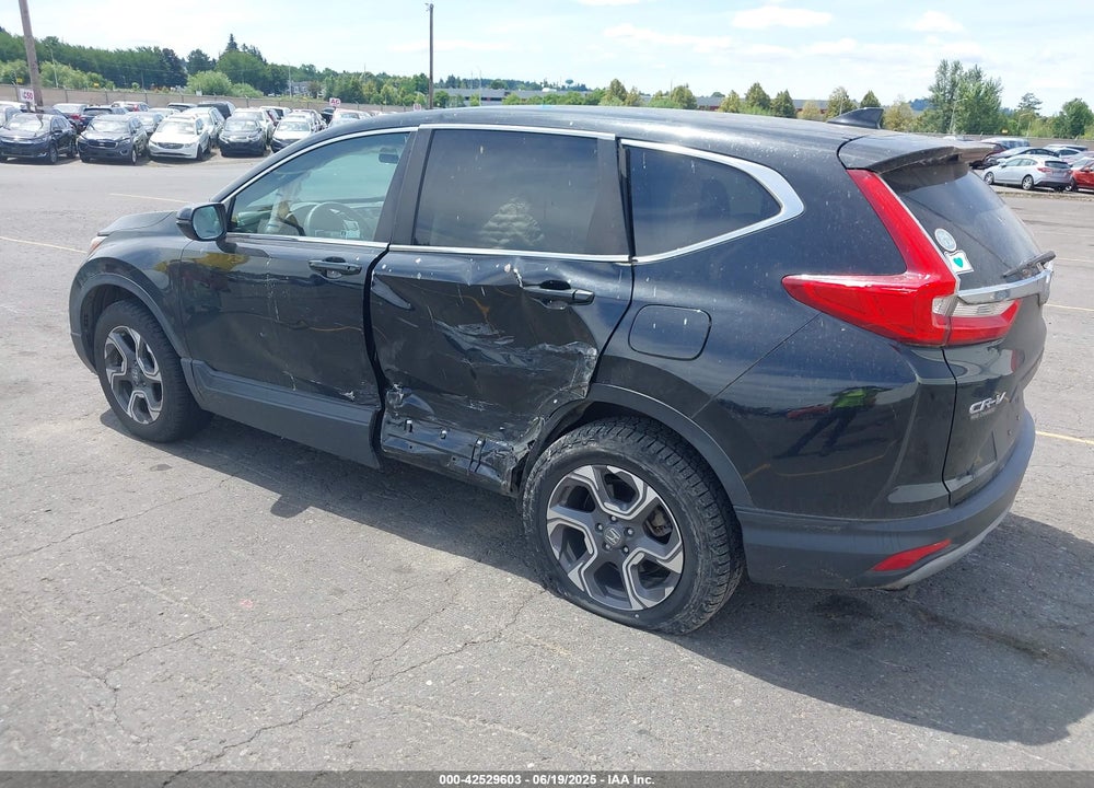 2018 HONDA CR-V VIN: 7FARW2H56JE004353