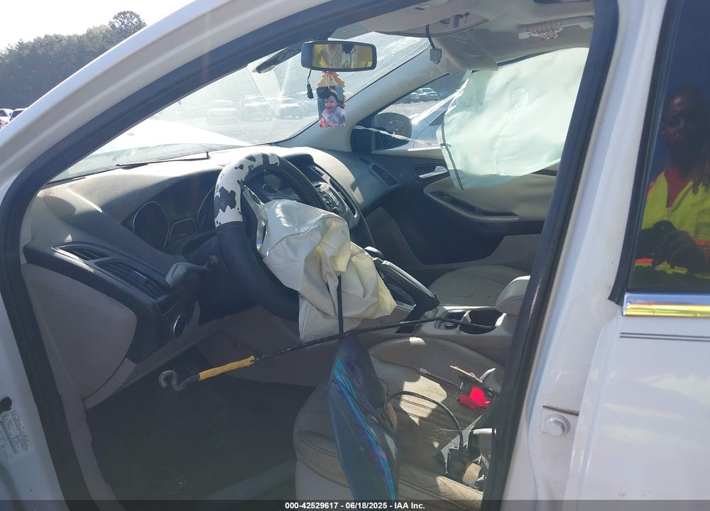 2012 FORD FOCUS SEL VIN: 1FAHP3H24CL317651