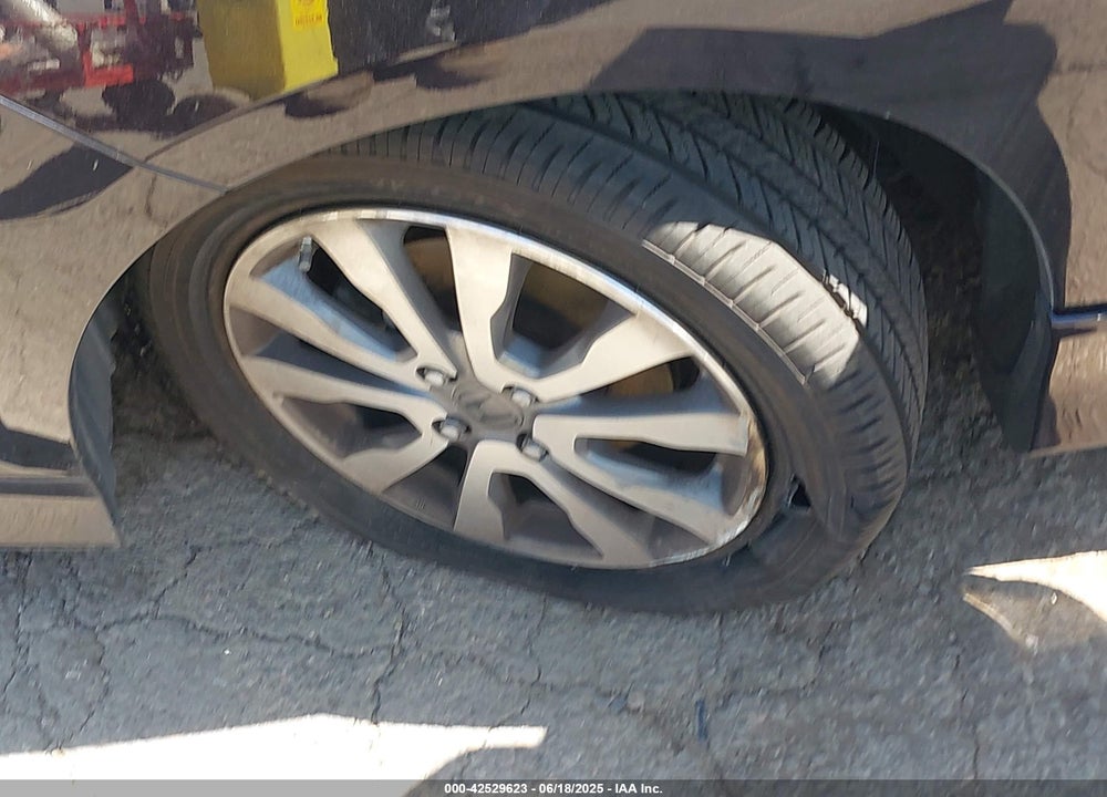 2013 HONDA FIT SPORT VIN: JHMGE8H53DC006960