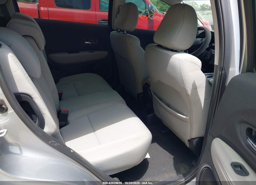 2021 HONDA HR-V VIN: 3CZRU6H36MM715696