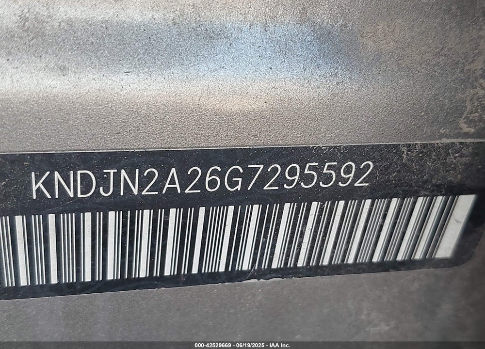 2016 KIA SOUL VIN: KNDJN2A26G7295592
