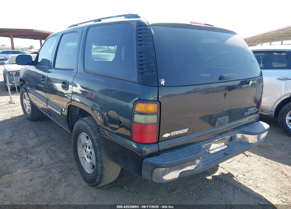2005 CHEVROLET TAHOE LS VIN: 1GNEC13T75R269616