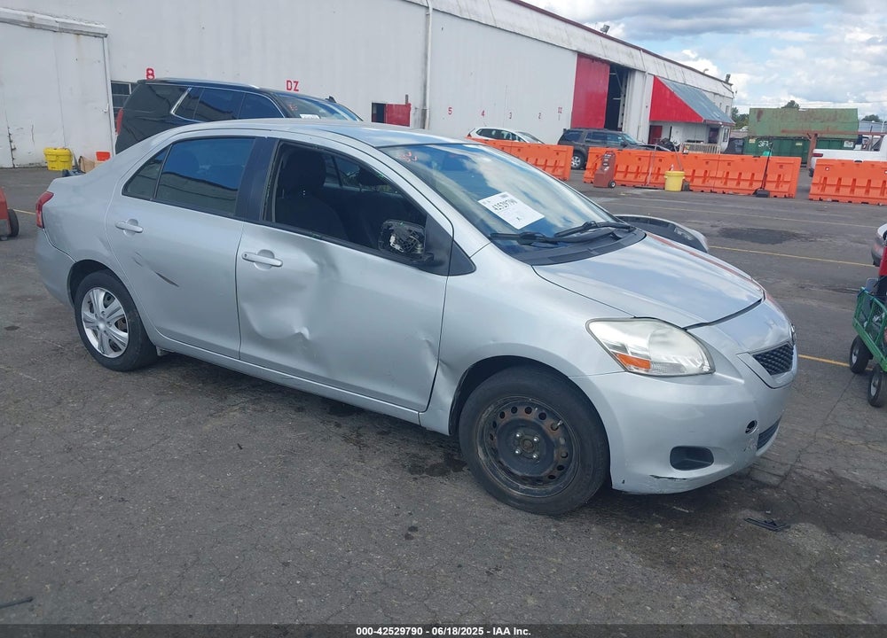 2012 TOYOTA YARIS VIN: JTDBT4K35CL033092