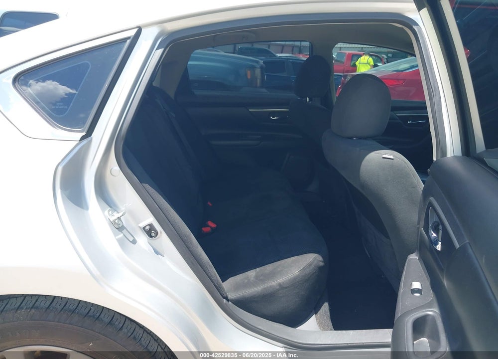 2015 NISSAN ALTIMA VIN: 1N4AL3AP3FN909232