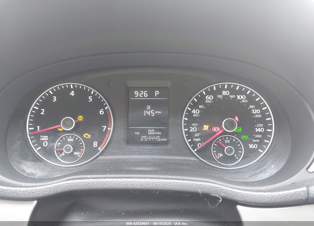 2013 VOLKSWAGEN PASSAT VIN: 1VWAH7A38DC147571