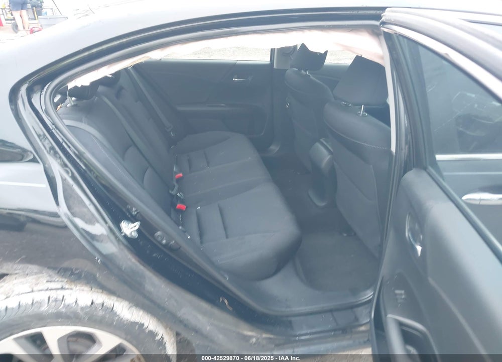 2015 HONDA ACCORD VIN: 1HGCR2F5XFA239240
