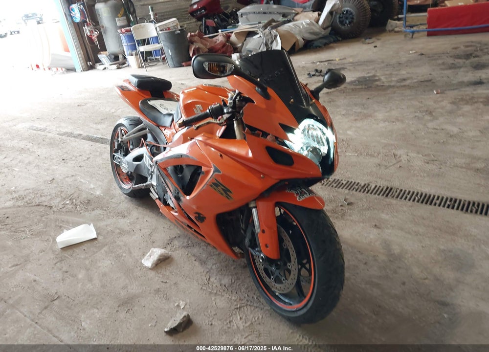 2007 SUZUKI GSX-R600 VIN: JS1GN7DA872124585