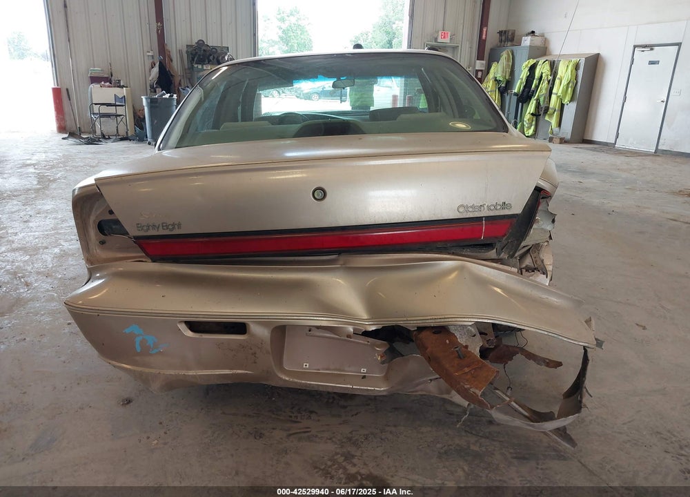 1998 OLDSMOBILE EIGHTY-EIGHT VIN: 1G3HN52K0W4855380