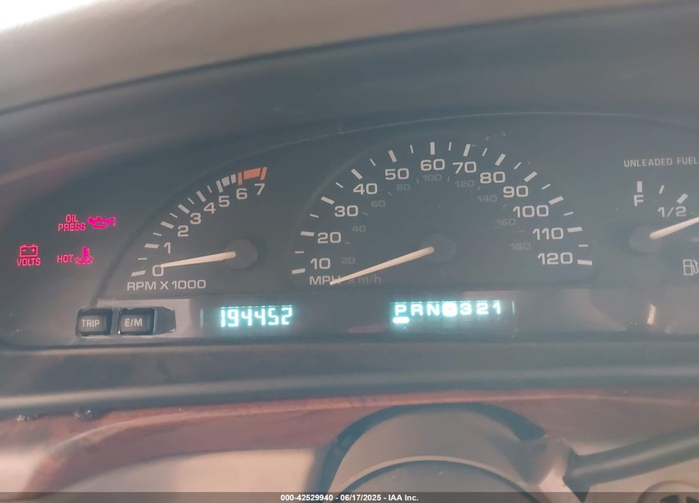1998 OLDSMOBILE EIGHTY-EIGHT VIN: 1G3HN52K0W4855380