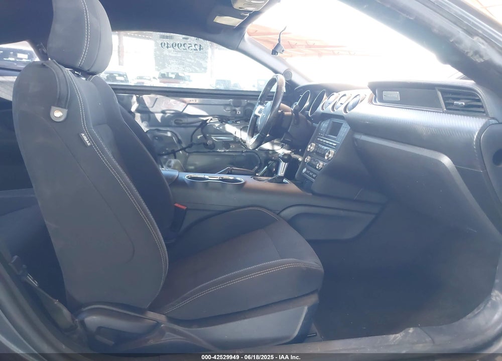 2018 FORD MUSTANG VIN: 1FA6P8TH9J5176707