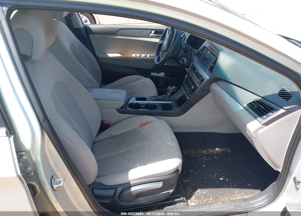 2016 HYUNDAI SONATA VIN: 5NPE24AF6GH387760