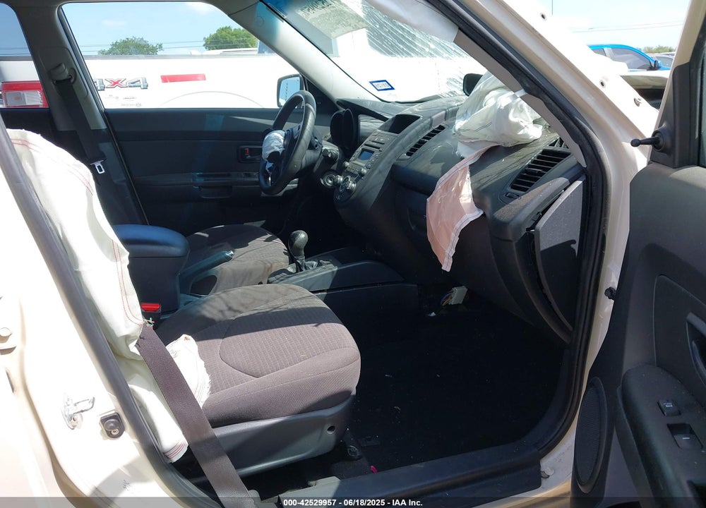 2013 KIA SOUL VIN: KNDJT2A52D7755620