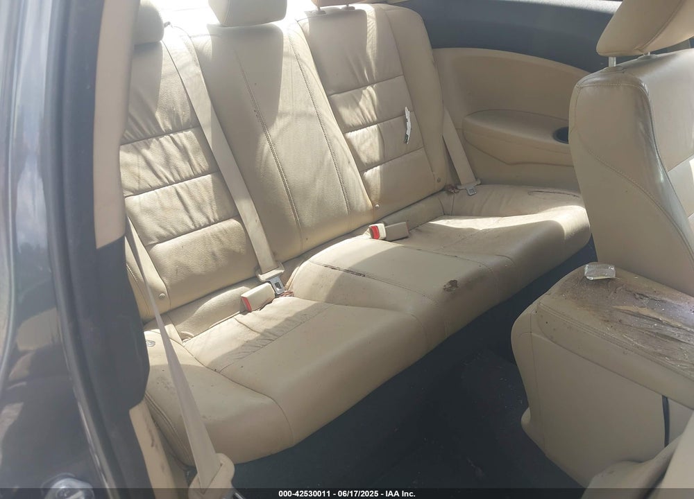 2011 HONDA ACCORD VIN: 1HGCS2B87BA000209