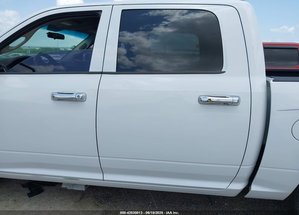 2014 RAM 1500 VIN: 1C6RR6KT3ES196932