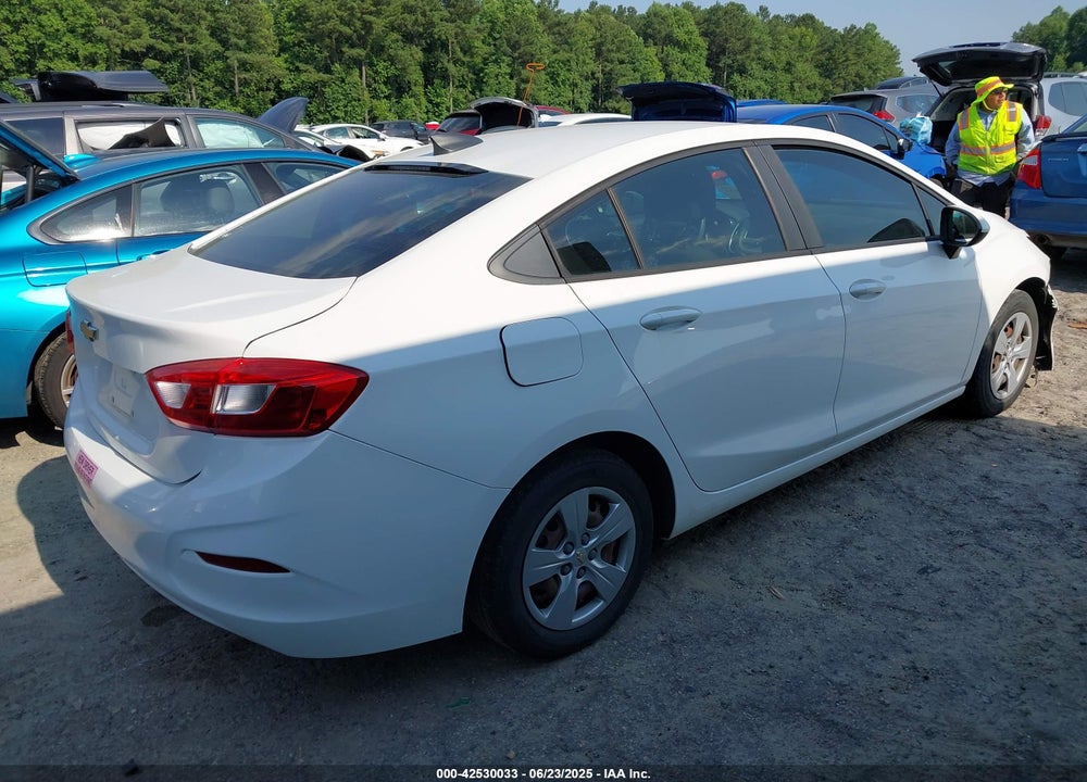 2017 CHEVROLET CRUZE VIN: 3G1BC5SM8HS552890