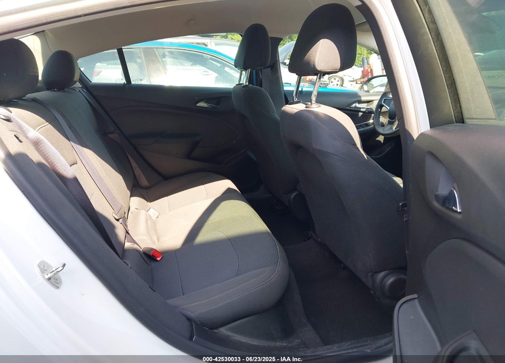 2017 CHEVROLET CRUZE VIN: 3G1BC5SM8HS552890