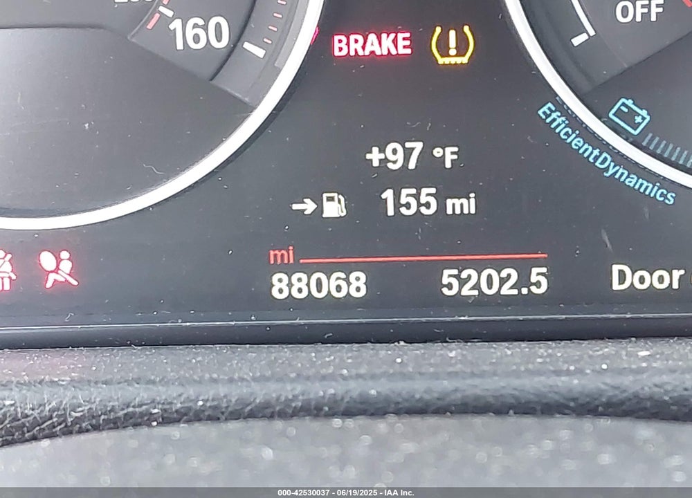 2018 BMW 330I VIN: WBA8B9C5XJEE82523