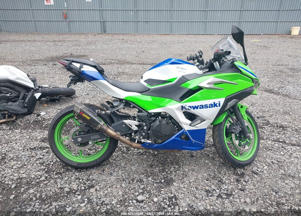 2024 KAWASAKI EX500 A/B VIN: ML5EXGJ14RDA28100