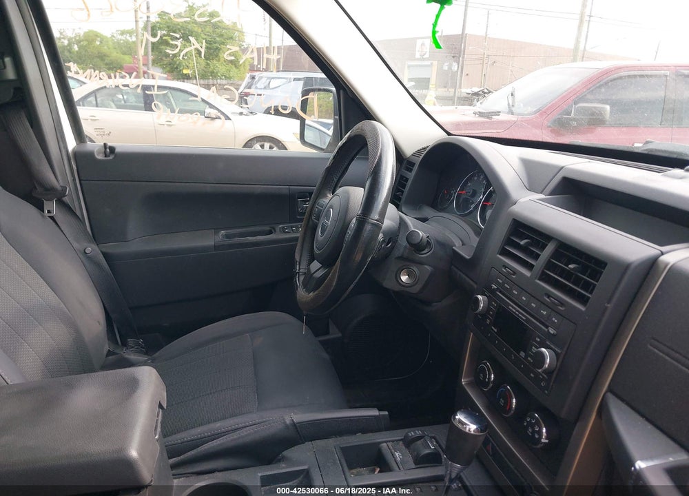 2012 JEEP LIBERTY VIN: 1C4PJMAK3CW154433
