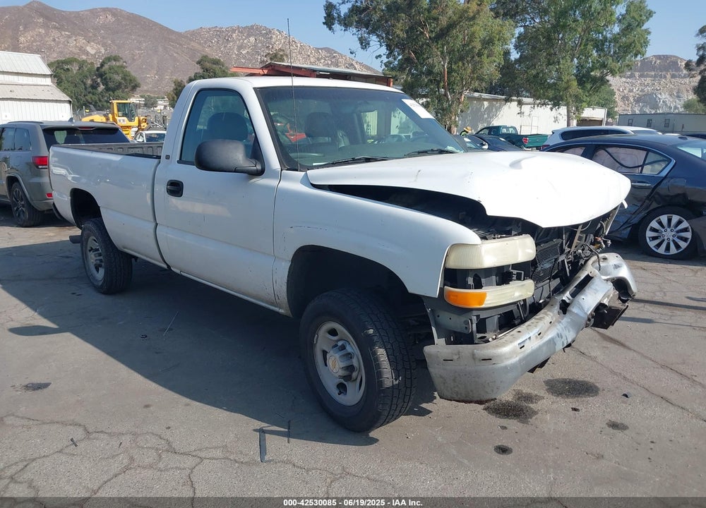2002 CHEVROLET SILVERADO 2500HD VIN: 1GCHC24U62E130907