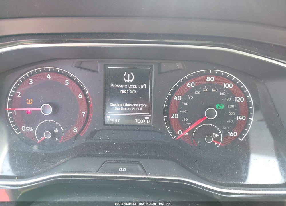 2019 VOLKSWAGEN JETTA VIN: 3VWC57BUXKM076944
