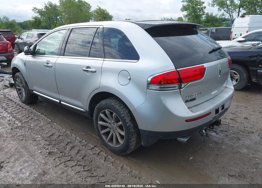 2011 LINCOLN MKX VIN: 2LMDJ8JK3BBJ24665