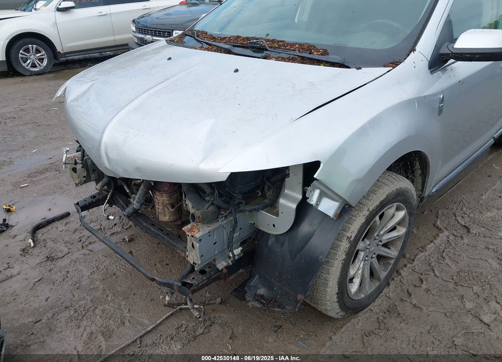 2011 LINCOLN MKX VIN: 2LMDJ8JK3BBJ24665