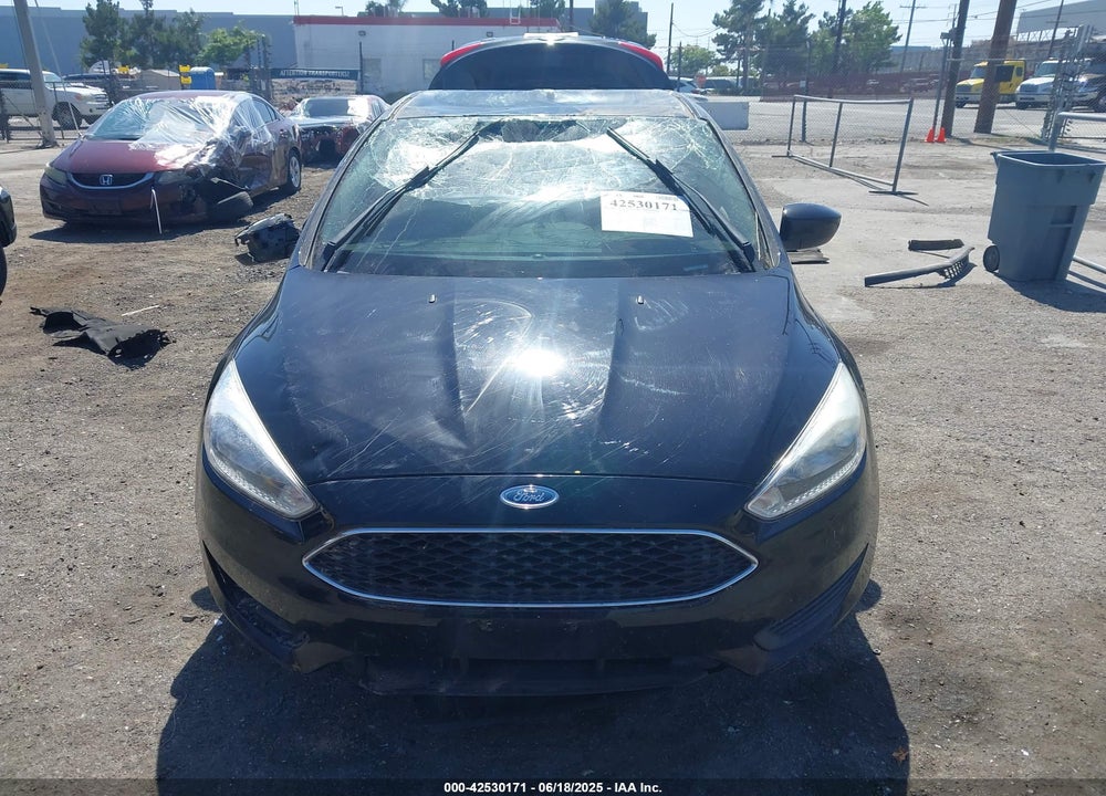 2018 FORD FOCUS VIN: 1FADP3FE9JL303933