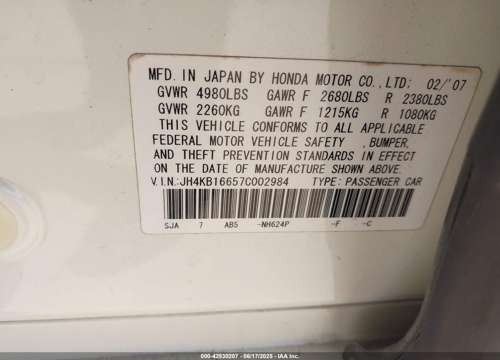 2007 ACURA RL VIN: JH4KB16657C002984
