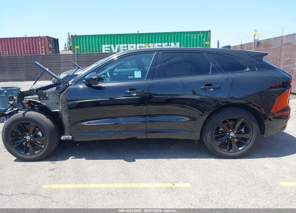 2025 JAGUAR F-PACE R-DYNAMIC S P250 AWD AUTOMATIC VIN: SADCT2EX9SA743201