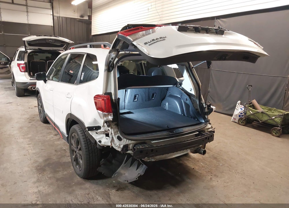 2019 SUBARU FORESTER VIN: JF2SKAJC9KH539580