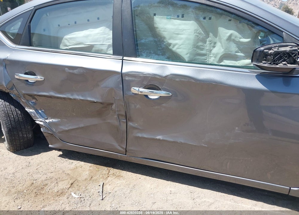 2018 NISSAN SENTRA VIN: 3N1AB7AP5JL631451