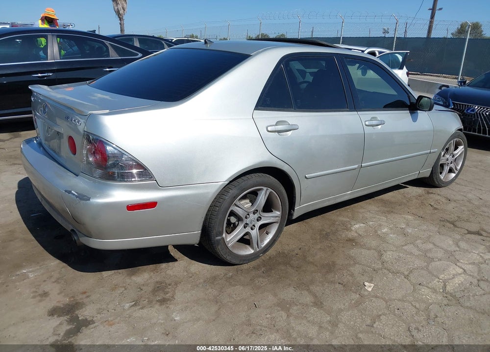 2004 LEXUS IS 300 VIN: JTHBD192X40092407