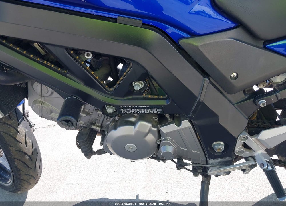 2005 SUZUKI SV650 VIN: JS1VP53A852101540