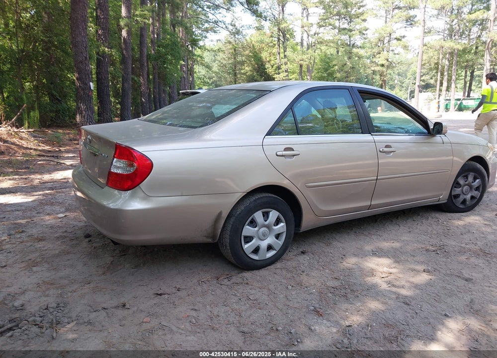 2002 TOYOTA CAMRY VIN: 4T1BE32K62U565452
