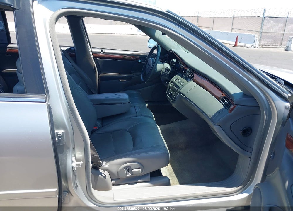 2005 CADILLAC DEVILLE VIN: 1G6KD54Y35U261099