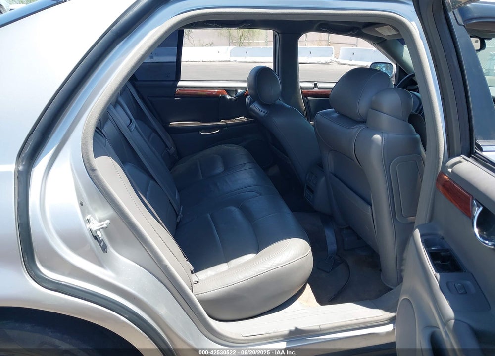 2005 CADILLAC DEVILLE VIN: 1G6KD54Y35U261099
