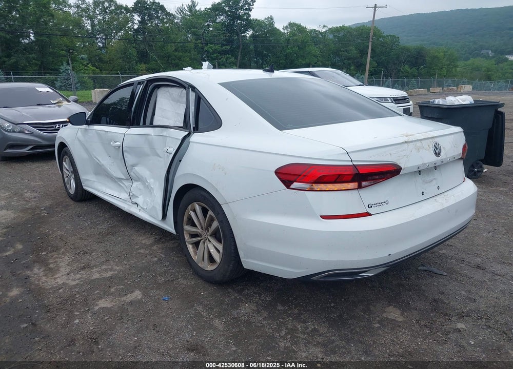 2021 VOLKSWAGEN PASSAT VIN: 1VWAA7A33MC014365