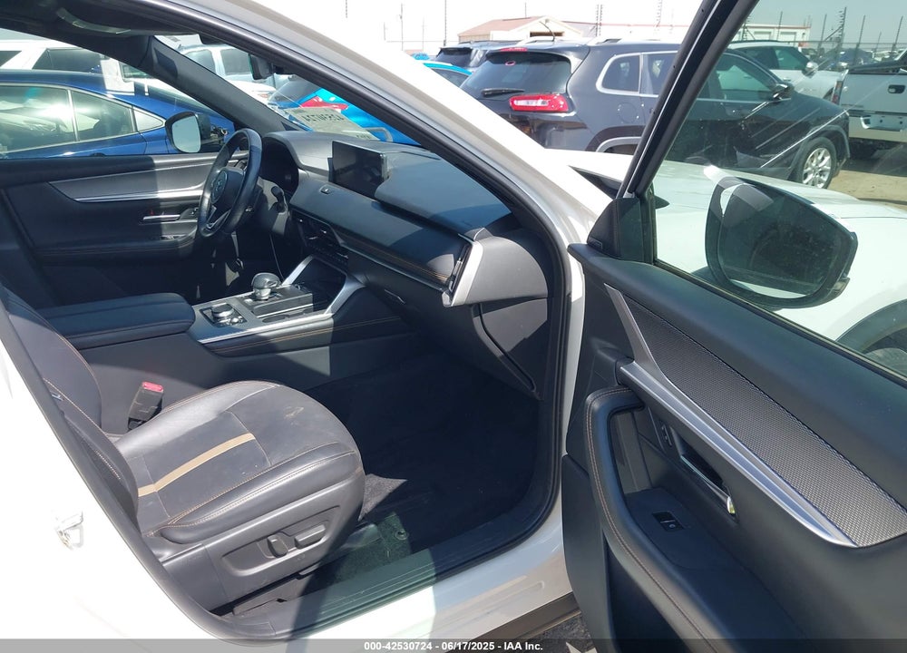 2024 MAZDA CX-90 VIN: JM3KKEHD8R1101776