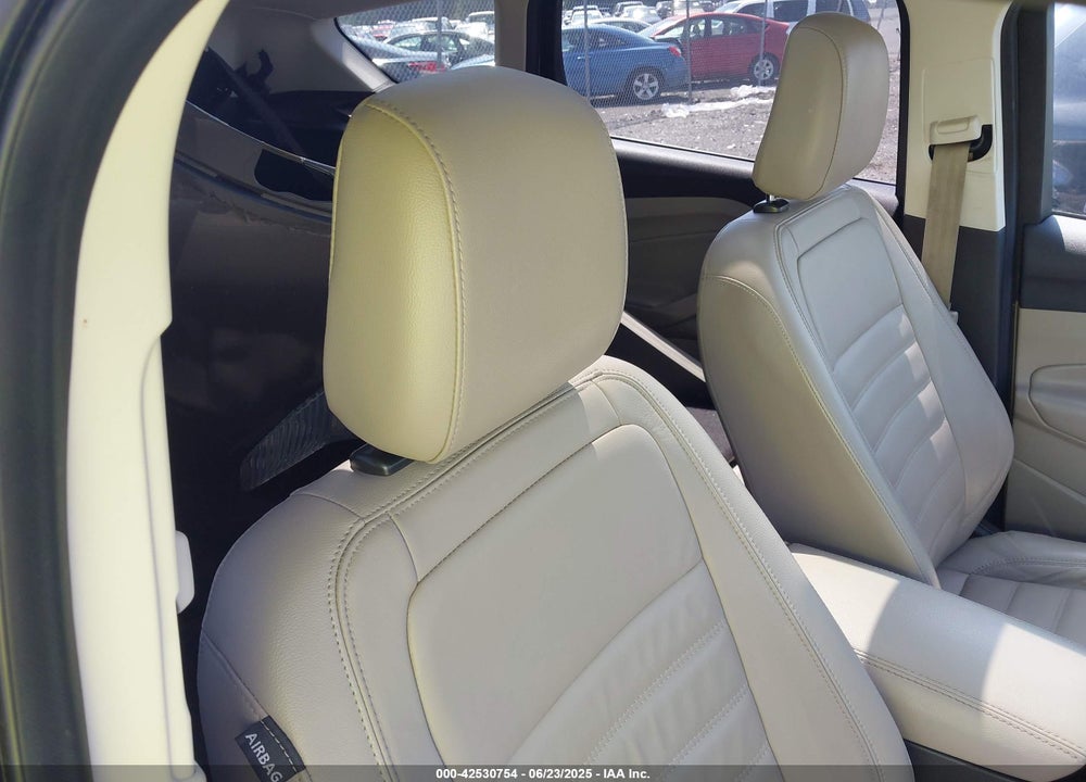 2018 FORD ESCAPE VIN: 1FMCU9HD3JUA80073