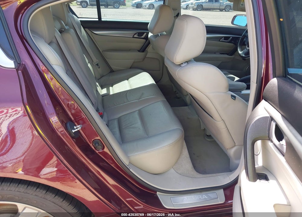 2011 ACURA TL 3.5 VIN: 19UUA8F56BA006089
