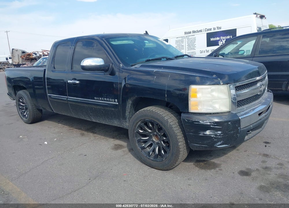 2009 CHEVROLET SILVERADO 1500 LT VIN: 1GCEC290X9Z137497