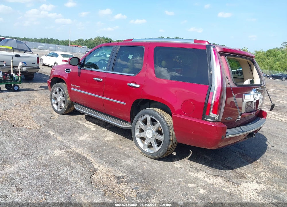 2008 CADILLAC ESCALADE VIN: 1GYFK638X8R234396