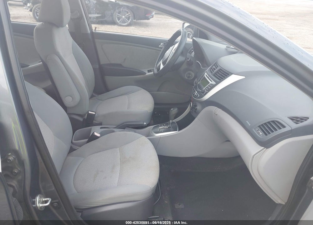 2013 HYUNDAI ACCENT VIN: KMHCT4AE7DU316379